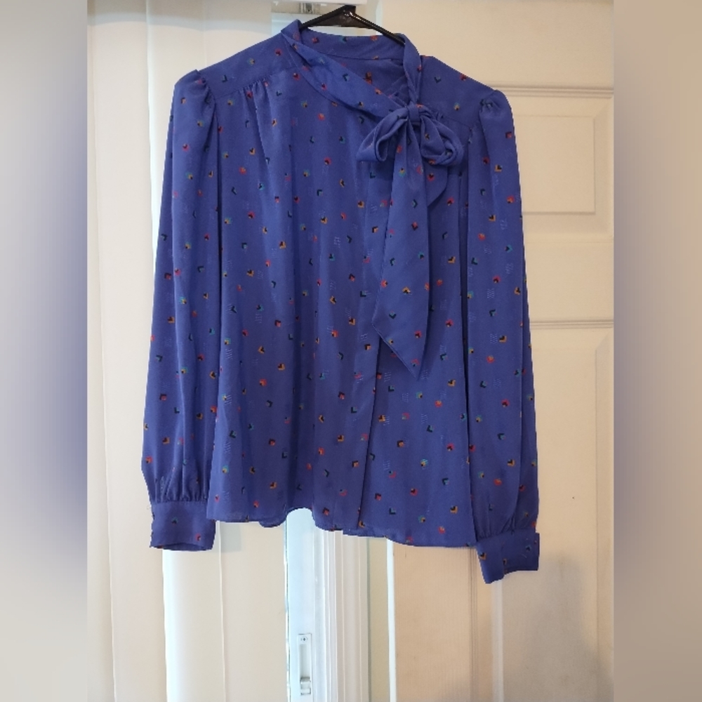 Vintage Sasson Paris Women's Blouse With Necktie. Circa 1980 Size 12/13
